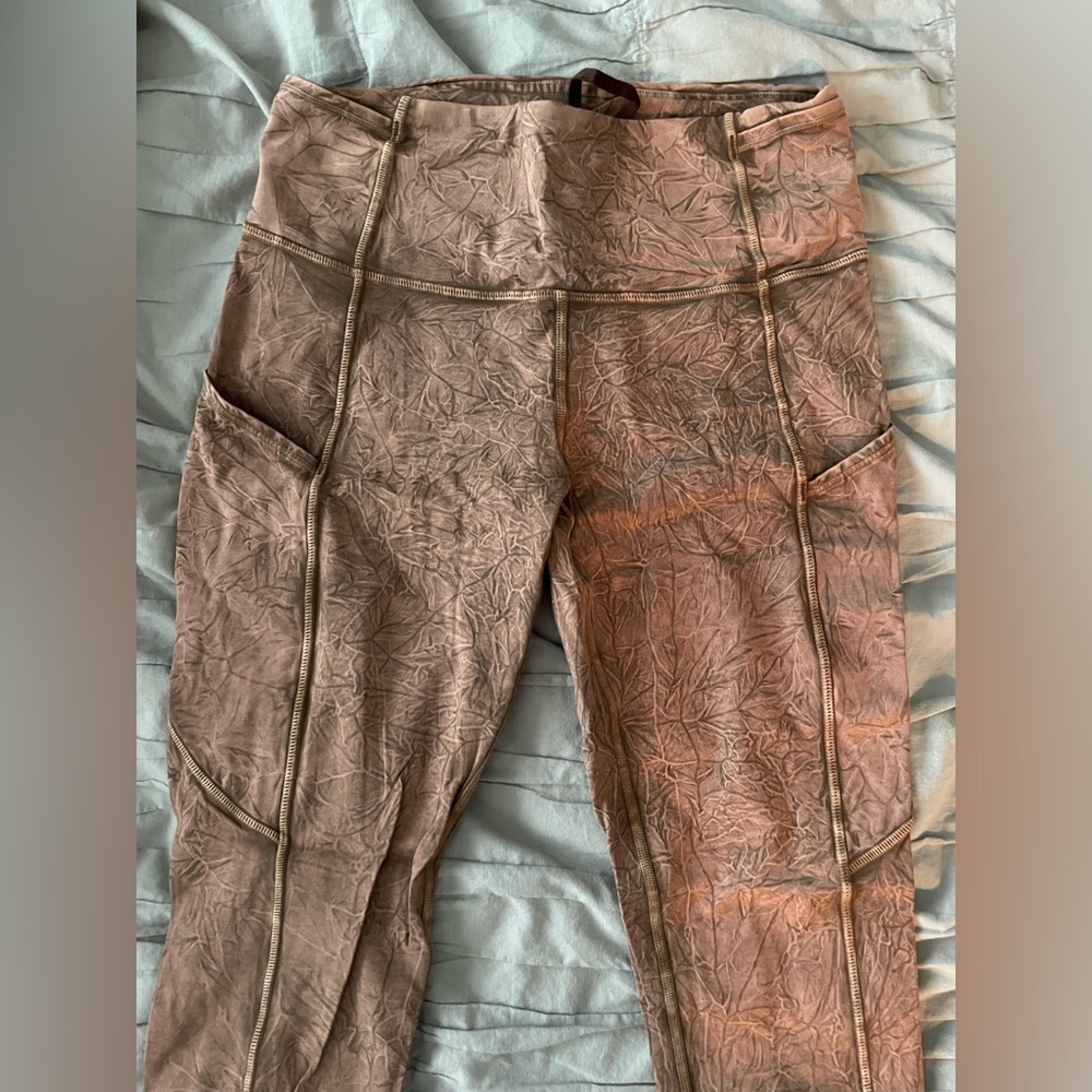 lululemon printed leggings
